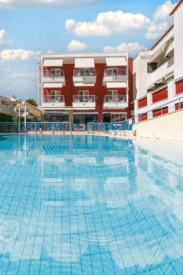 Summer Dream Hotel Polychrono Exterior photo