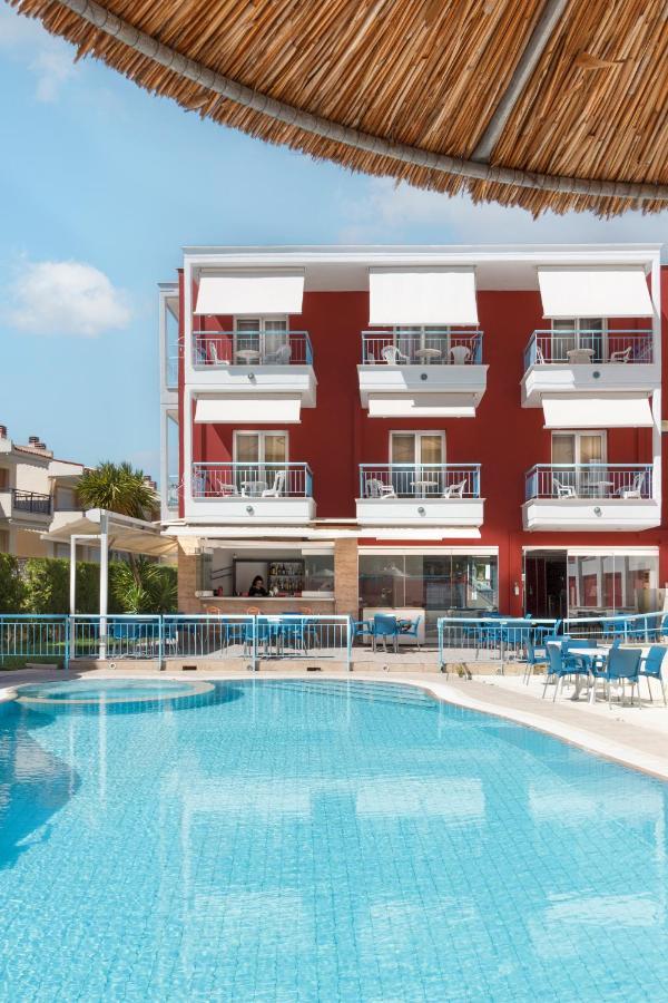 Summer Dream Hotel Polychrono Exterior photo
