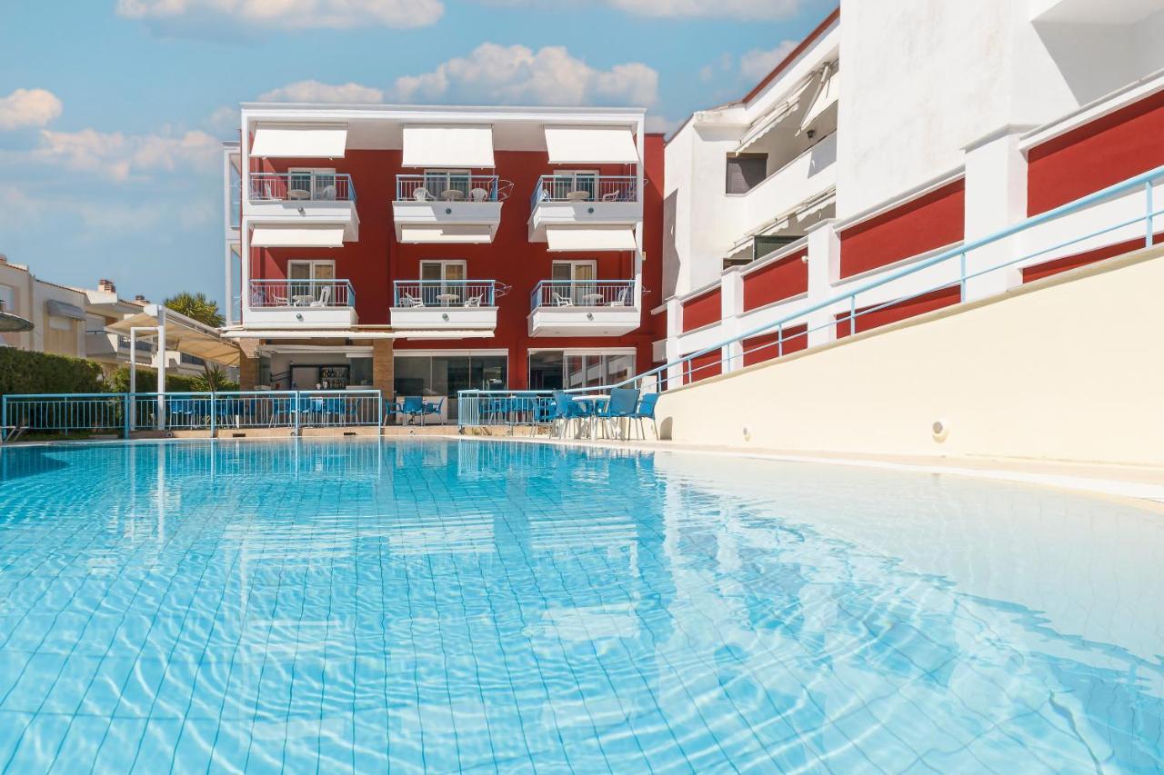 Summer Dream Hotel Polychrono Exterior photo